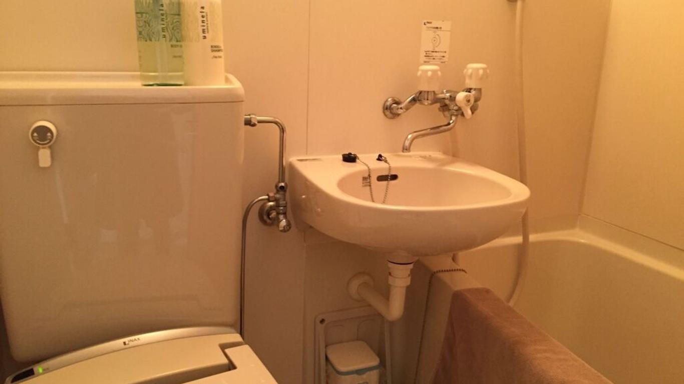 Hotel Chuo Oasis