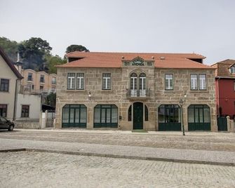 Douro B&b Avenida - Resende - Building