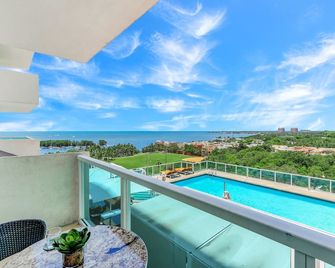 iCoconutGrove - Luxurious Vacation Rentals in Coconut Grove - Miami - Balcony