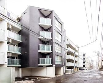 Commence4 - Sapporo - Edificio