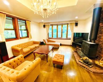 Ippukaku - Tsumagoi - Wohnzimmer