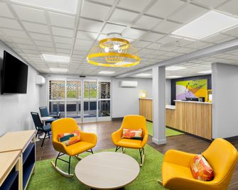 Spark by Hilton Beckley - Beckley - Lobby
