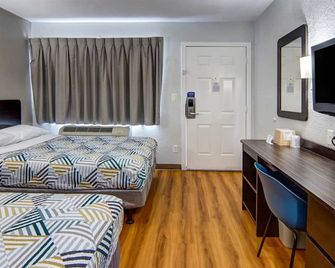 Motel 6 Longview, TX - Longview - Bedroom