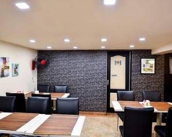 Anjary Hotel - Antananarivo - Restaurant