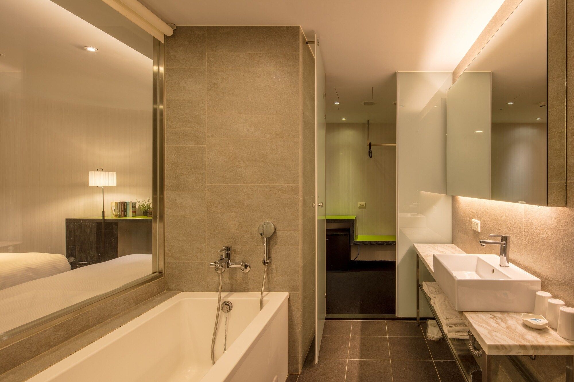Finders Hotel-Fu Qian - Taipei City