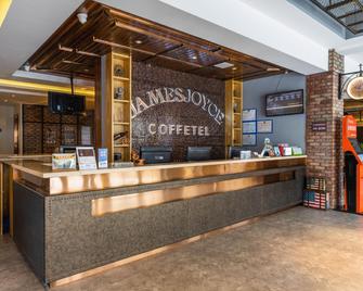 James Joyce Coffetel Lushan Scenic Spot Guling Str - Ciuciang - Resepsiyon