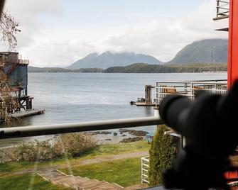 Tofino Eco Waterfront Condo - Tofino - Balkon