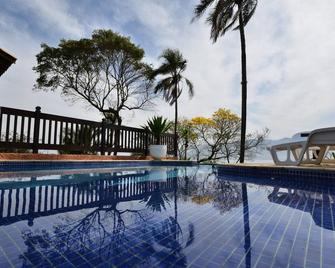Pousada Fruto do Mar - Ilhabela - Piscina
