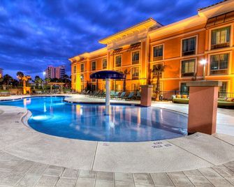Hampton Inn & Suites Destin - Destin - Piscina