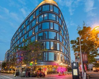 Ease Hotel (Kunming Jinma Bijifang, Shulin Street, Caiyunli) - Kunming - Byggnad