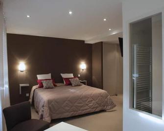 Hostellerie Saint Germain - Château-Chalon - Schlafzimmer