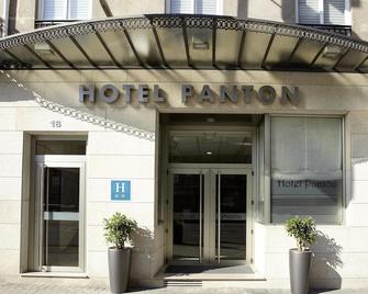 Hotel Pantón - Thị trấn Vigo - Toà nhà