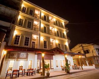 Sunbeam Hotel - Vientiane - Building