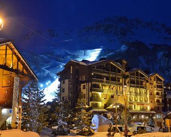 桑特蕾納酒店 - 瓦勒迪澤爾 - 建築