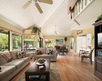 Kauai Vacation Home - 普林斯維爾 - 客廳