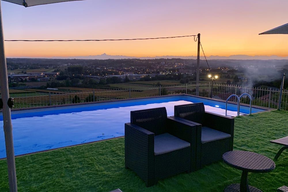 Agriturismo Villa Bordone - Villafranca d'Asti - Басейн