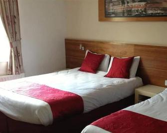 Ashbourne House Hotel - Ashbourne - Bedroom
