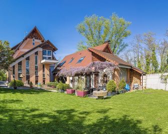 New, quiet apartment close to Basel - Saint-Louis