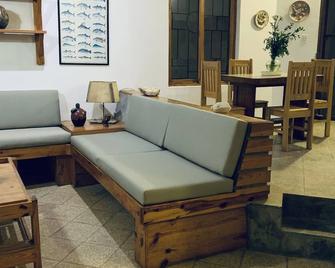 Sechin House , Ubicada En El Balneario De Tortugas Caleta Norte - Tortuga - Sala de estar