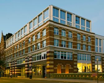 The Rosebery Aparthotel - London - Building