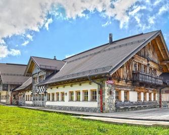 Alpska Perla Apartments - Cerkno - Edificio