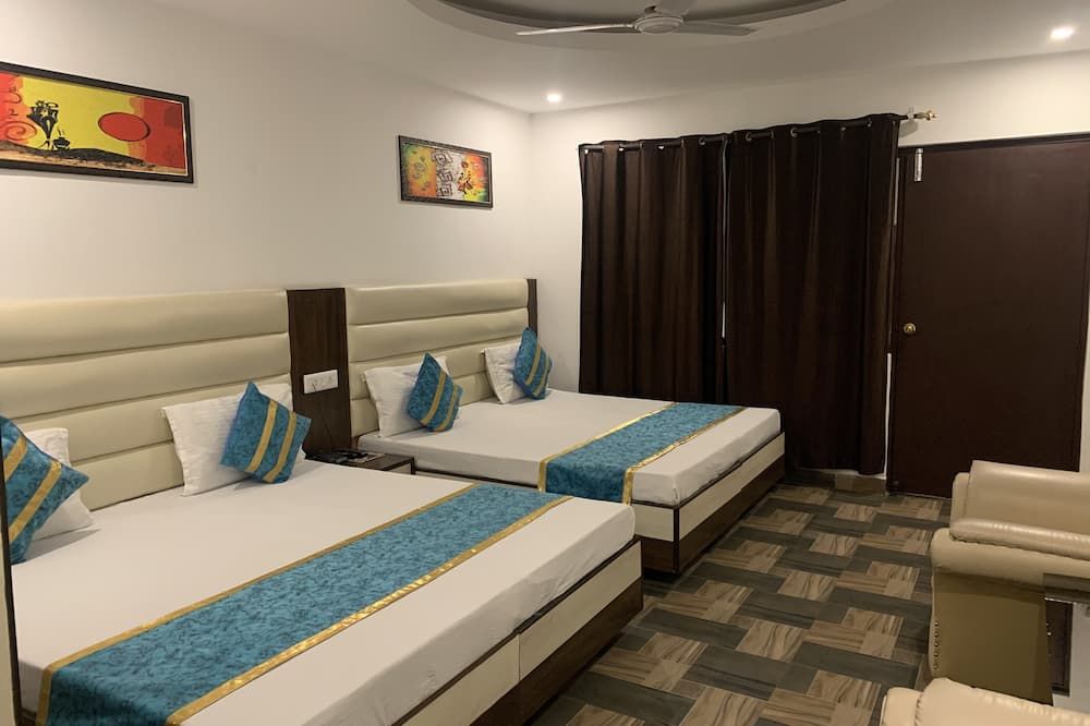 Hotel Maha Luxmi Palace - קטרה - חדר שינה