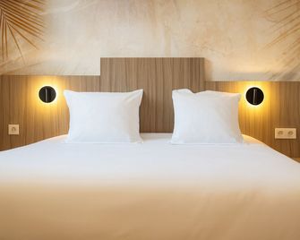 Citotel O'cub Hotel - Villeneuve-lès-Avignon - Bedroom