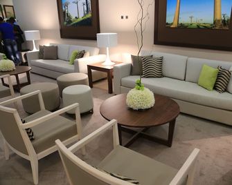 Fly Hotel - Luanda - Living room