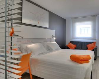 Hotel Bed4u Pamplona - פאמפלונה - חדר שינה