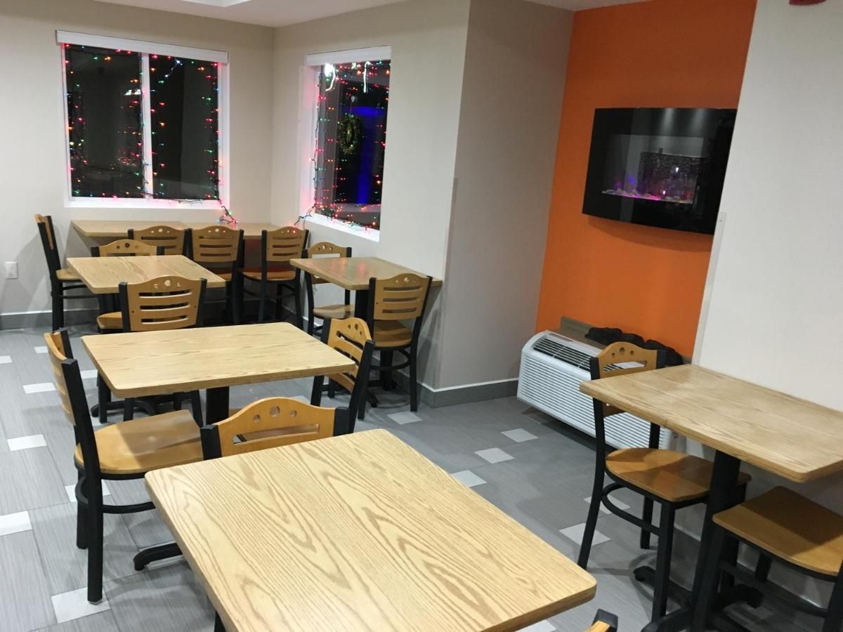 Travel Inn & Suites