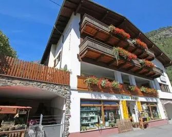 Pension Plangger - Pfunds - Building