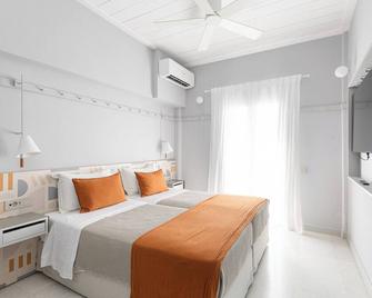 Argonauta Hotel - Parikia - Bedroom