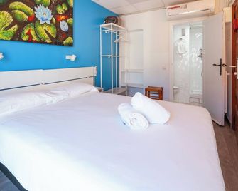 Hostal Forum Tarragona - טאראגונה - חדר שינה