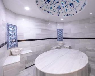Sapphire Marine - Baku - Spa