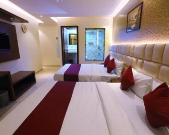 Dwaraka Residency - Thāne - Bedroom