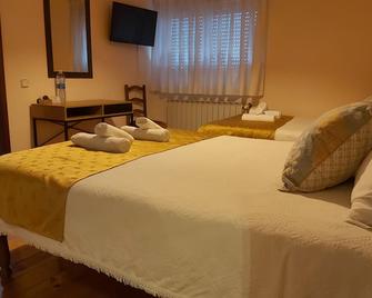 Encosta da Serra - סייה - חדר שינה