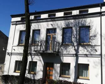 Hotel Inner City - Kutno - Edificio