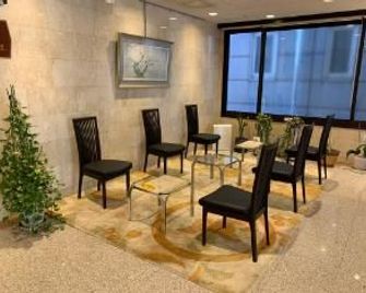 Central Hotel Takasaki - Takasaki - Lobby