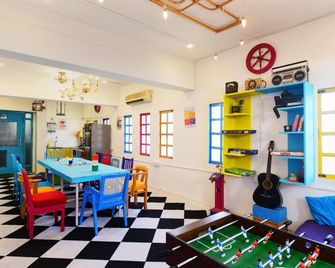 Urban Stays - מומבאי - חדר אוכל