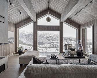 The Panorama Retreat - Rindabotn Cabin - Sogndal - Living room