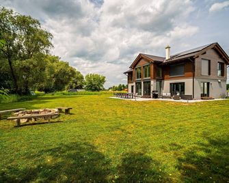 Ferienhaus Lake Escape - Lärz