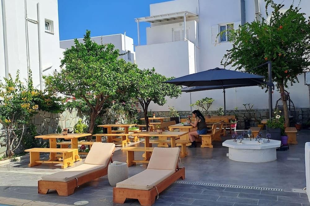 Oceanis Resort - פריקיה - פטיו