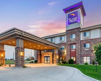 Sleep Inn and Suites Devils Lake - Devils Lake - Edificio