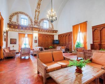 Hotel Tugasa Convento San Francisco - Vejer de la Frontera - Living room