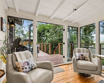 3778 Sea Salt & Caramel ~ Walk to Downtown & Beach - Carmel-by-the-Sea - Sala de estar