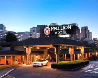 Red Lion Hotel Kelso Longview - Kelso - Edificio