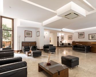 Hotel Minerva - Siena - Lobby