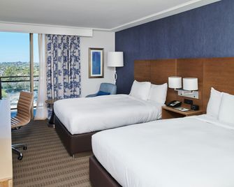 DoubleTree by Hilton Hotel Torrance - South Bay - Torrance - Makuuhuone