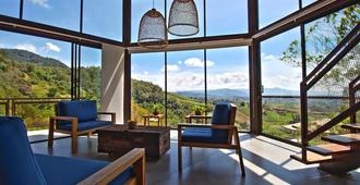 Cannua Lodge - Marinilla - Sala de estar