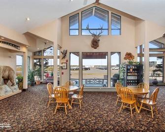 Kenai Airport Hotel - Kenai - Lobby